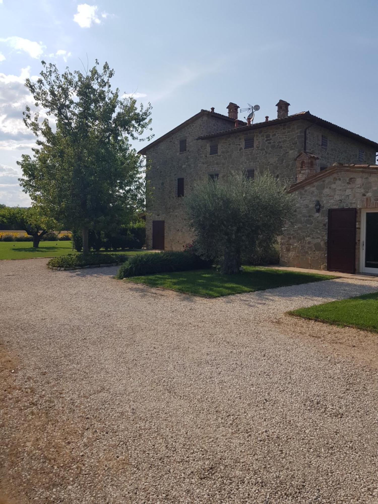 Agriturismo Villa Al Piano Todi Buitenkant foto