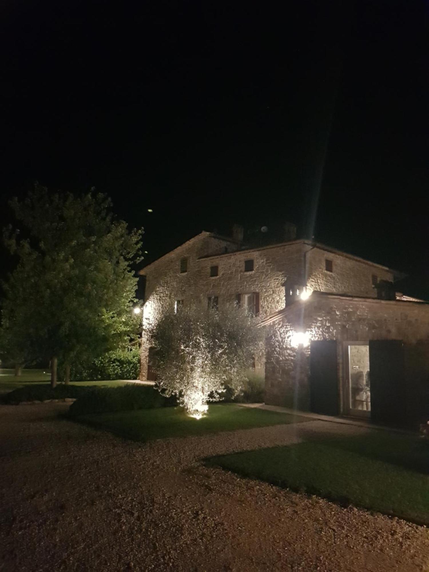Agriturismo Villa Al Piano Todi Buitenkant foto